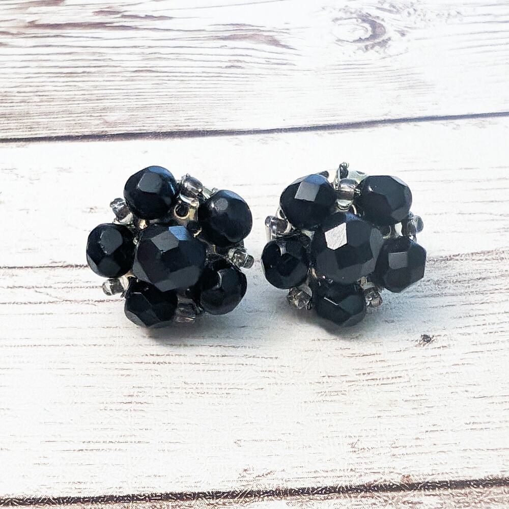 Vintage Clip On Earrings - Black Small Very Slightly Under 0.75"